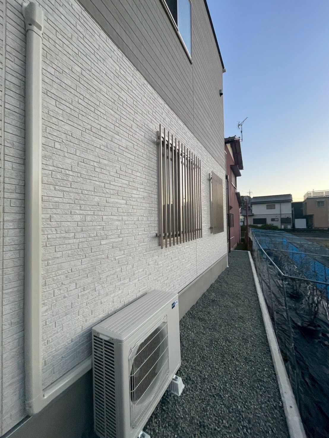 静岡市葵区松富の施工物件の格子